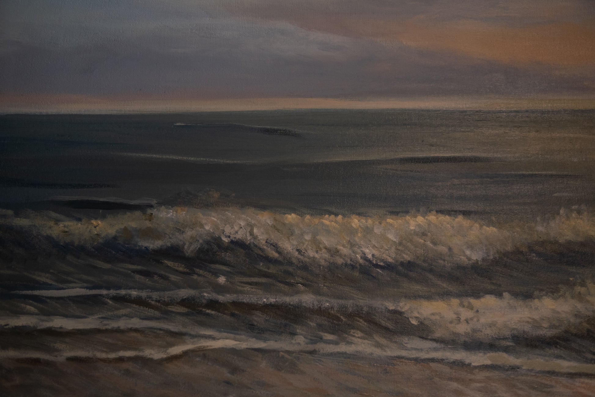 large acrylic painting depicting details of large waves crashing in impressionistic style by artist Laura van Moorleghem